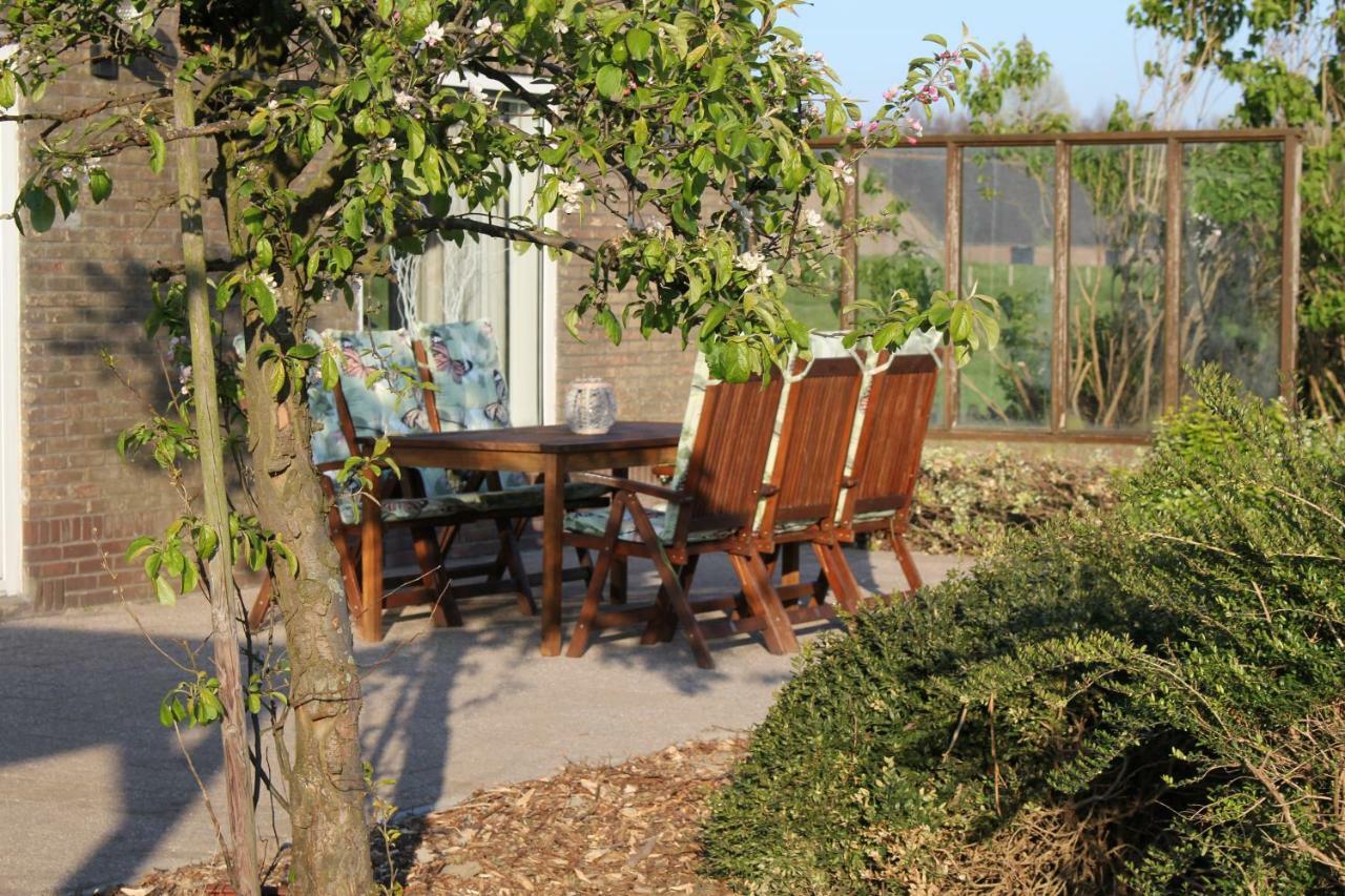 Vakantiehuis Rust In De Onruste Kamperland Εξωτερικό φωτογραφία